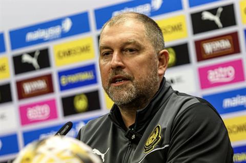 HLV Cklamovski tự hào về thành tích bất bại của ĐT Malaysia